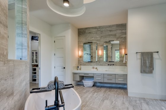 Interior - Master Bathroom 2 for Modern House Plan #1110-39 - 5 bed, 4.5 bath