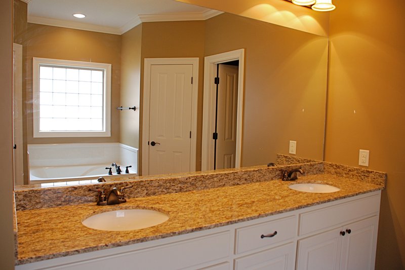 Architectural House Design - Interior - Master Bathroom for Traditional House Plan #430-57 - 4 bed, 2 bath