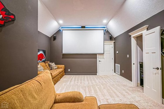 Interior - Other 3 for Craftsman House Plan #17-2569 - 3 bed, 2.5 bath