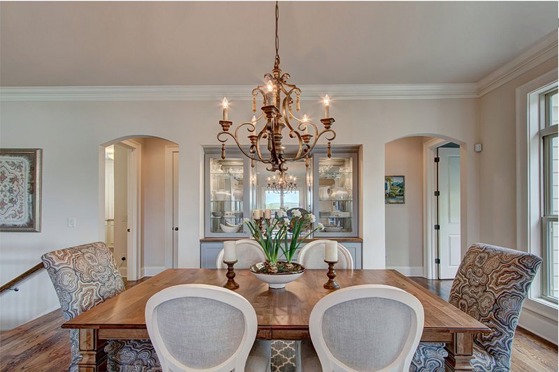 Home Plan - Interior - Dining Room 2 for Ranch House Plan #437-89 - 3 bed, 3.5 bath