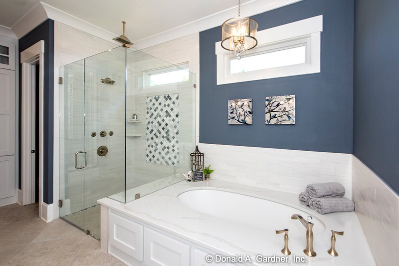 Home Plan - Interior - Master Bathroom for Craftsman House Plan #929-340 - 5 bed, 4 bath
