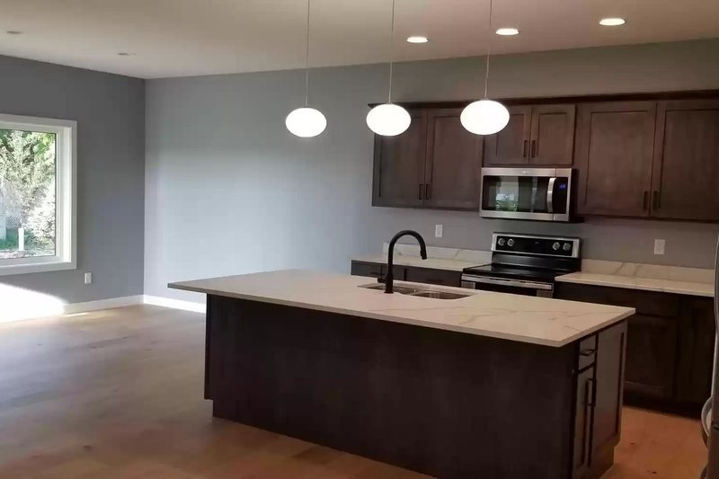 House Plan Design - Interior - Kitchen 2 for Contemporary House Plan #20-2484 - 3 bed, 2 bath