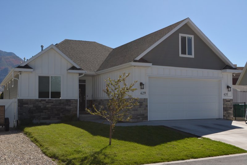 Dream House Plan - Exterior - Front Elevation 4 for Ranch House Plan #1060-42 - 3 bed, 2 bath