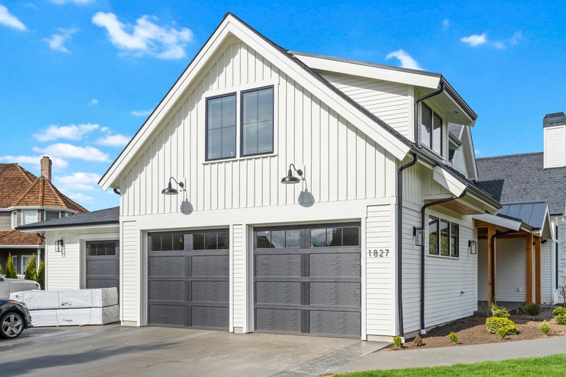 Home Plan - Photo 4 for Farmhouse House Plan #1070-113 - 4 bed, 3.5 bath