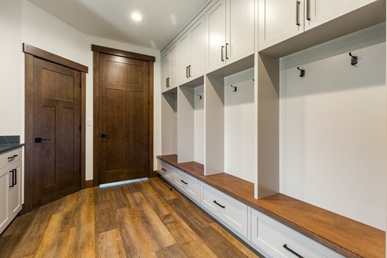 Photo 21 for Craftsman House Plan #1070-152 - 4 bed, 3 bath