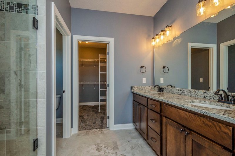 House Blueprint - Interior - Master Bathroom for Traditional House Plan #70-1550 - 4 bed, 3 bath
