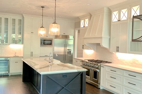 Interior - Kitchen 2 for Craftsman House Plan #437-116 - 4 bed, 4 bath