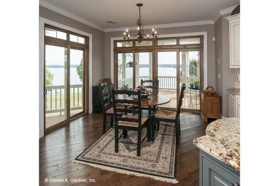 Breakfast Nook