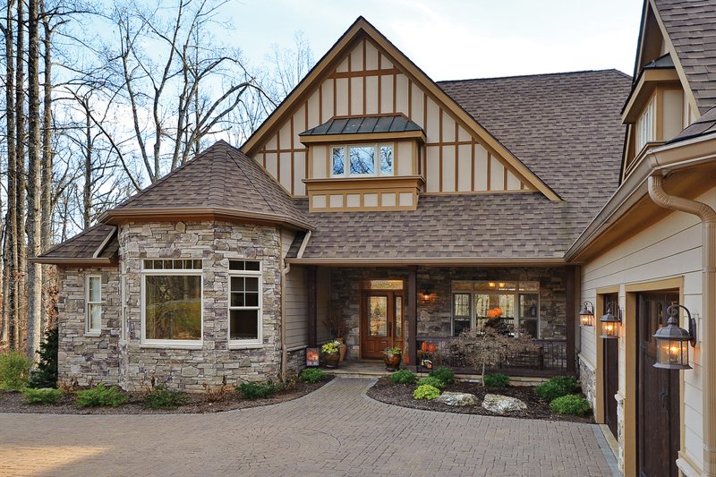 Home Plan - European Exterior - Front Elevation Plan #929-21