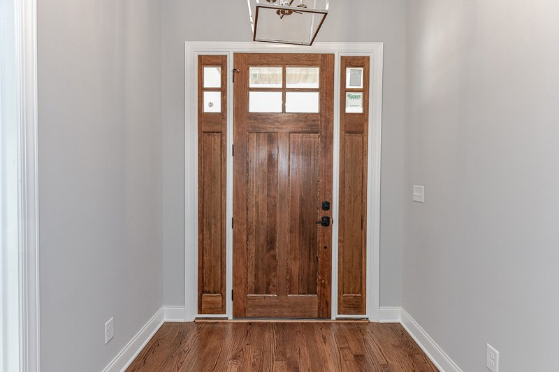 Dream House Plan - Interior - Entry for Craftsman House Plan #430-140 - 3 bed, 2.5 bath