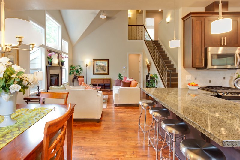 Dream House Plan - Interior - Family Room 2 for Traditional House Plan #124-921 - 3 bed, 2.5 bath