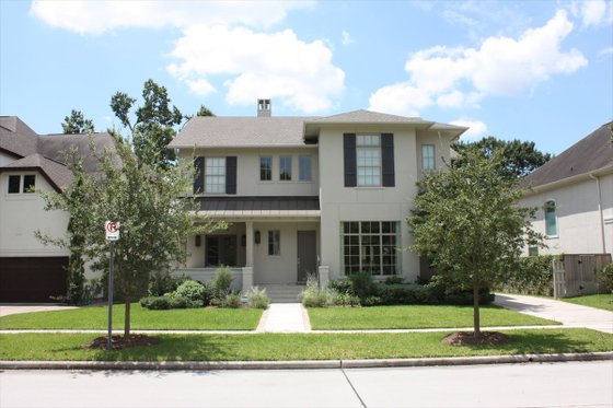 Exterior - Front Elevation for Traditional House Plan #449-23 - 4 bed, 3.5 bath