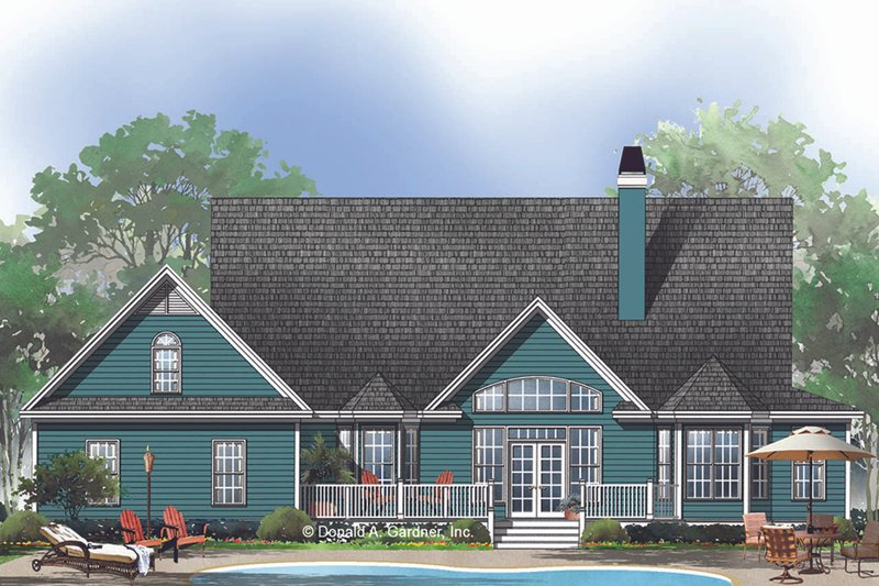 House Plan Design - Exterior - Rear Elevation for Farmhouse House Plan #929-553 - 4 bed, 2.5 bath