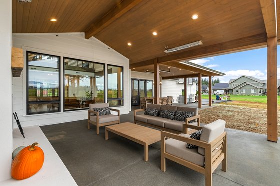 Photo 9 for Farmhouse House Plan #1070-211 - 4 bed, 3.5 bath