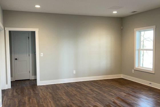 Interior - Other 4 for Craftsman House Plan #437-114 - 4 bed, 4 bath