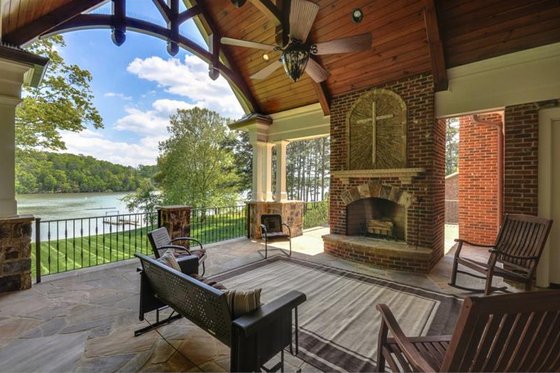Exterior - Covered Porch for Ranch House Plan #54-477 - 5 bed, 5.5 bath