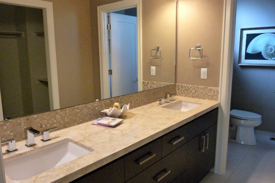 Photo 3 for Prairie House Plan #124-924 - 3 bed, 2.5 bath