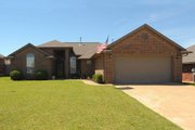 Traditional Style House Plan - 3 Beds 2 Baths 1634 Sq/Ft Plan #65-172 