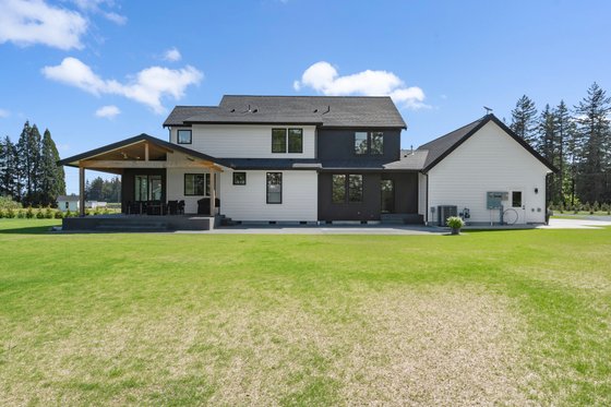 Exterior - Rear Elevation 1 for Contemporary House Plan #1070-214 - 4 bed, 3.5 bath