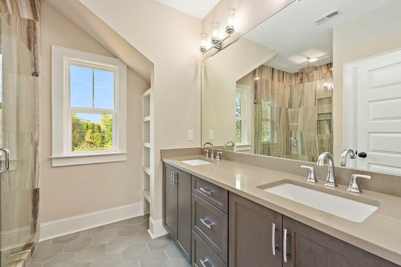 Dream House Plan - Interior - Master Bathroom for Farmhouse House Plan #461-93 - 4 bed, 3 bath