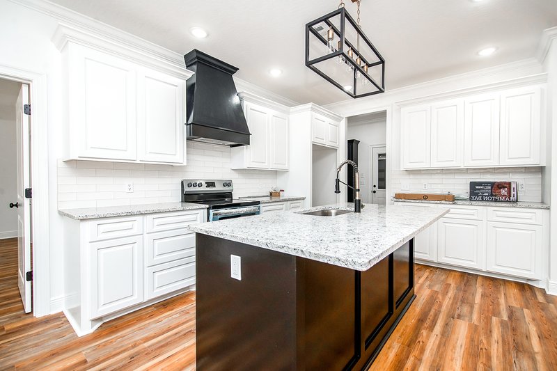 Architectural House Design - Interior - Kitchen 2 for Ranch House Plan #430-283 - 4 bed, 2 bath