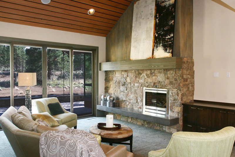 Architectural House Design - Interior - Family Room for Craftsman House Plan #892-7 - 4 bed, 3.5 bath
