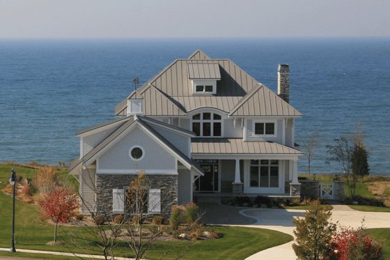Exterior - Front Elevation for Craftsman House Plan #928-7 - 3 bed, 3 bath