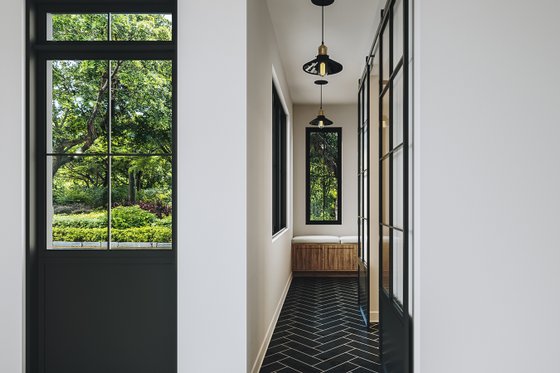 Interior - Entry for Craftsman House Plan #23-2724 - 4 bed, 2.5 bath