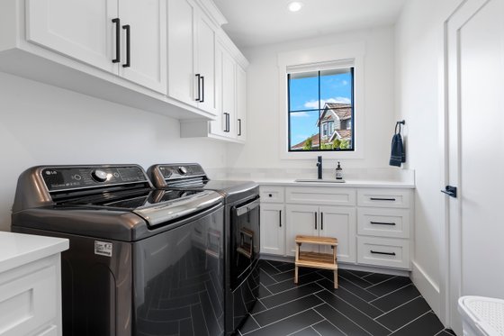 Photo 27 for Farmhouse House Plan #1070-113 - 4 bed, 3.5 bath