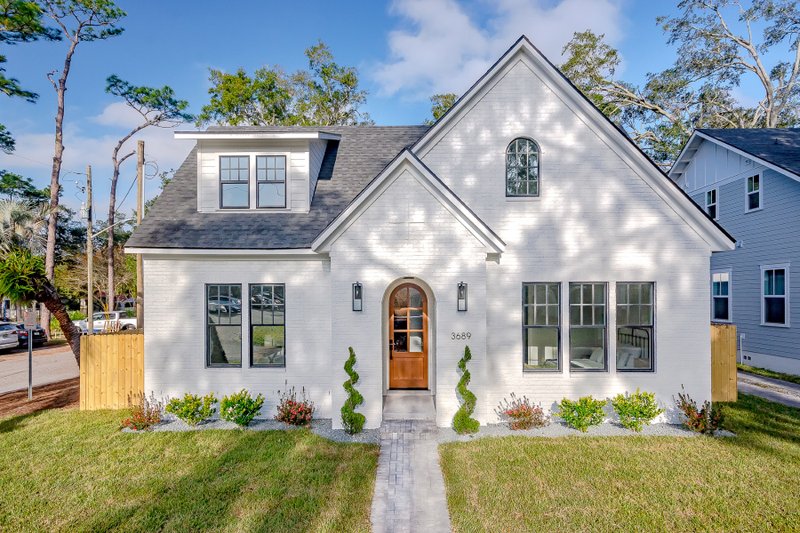 Home Plan - Traditional Exterior - Front Elevation Plan #461-82