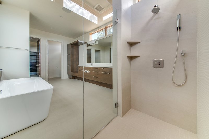 House Blueprint - Interior - Master Bathroom 2 for Modern House Plan #892-37 - 3 bed, 3.5 bath
