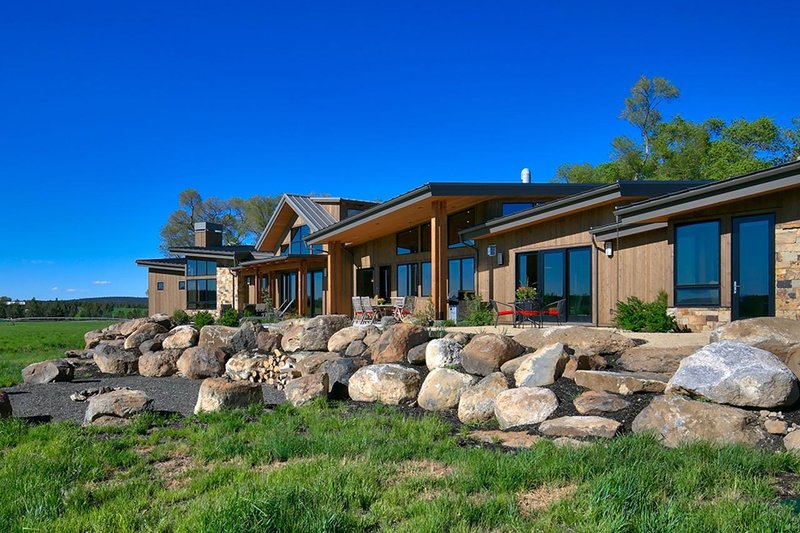 Architectural House Design - Exterior - Rear Elevation 2 for Contemporary House Plan #892-20 - 3 bed, 3.5 bath