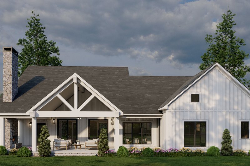 House Plan Design - Exterior - Rear Elevation for Farmhouse House Plan #923-440 - 3 bed, 2.5 bath
