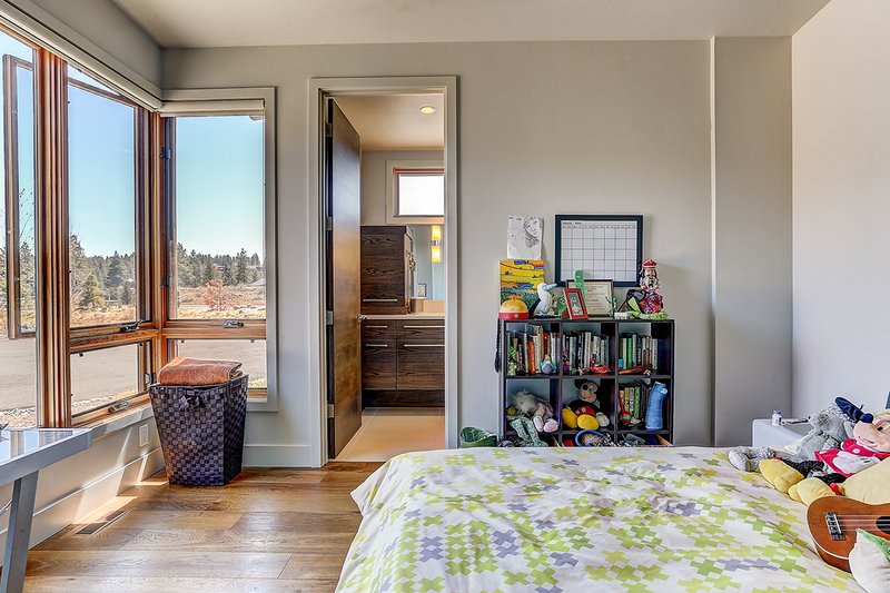 Dream House Plan - Interior - Bedroom 2 for Modern House Plan #892-12 - 3 bed, 3.5 bath