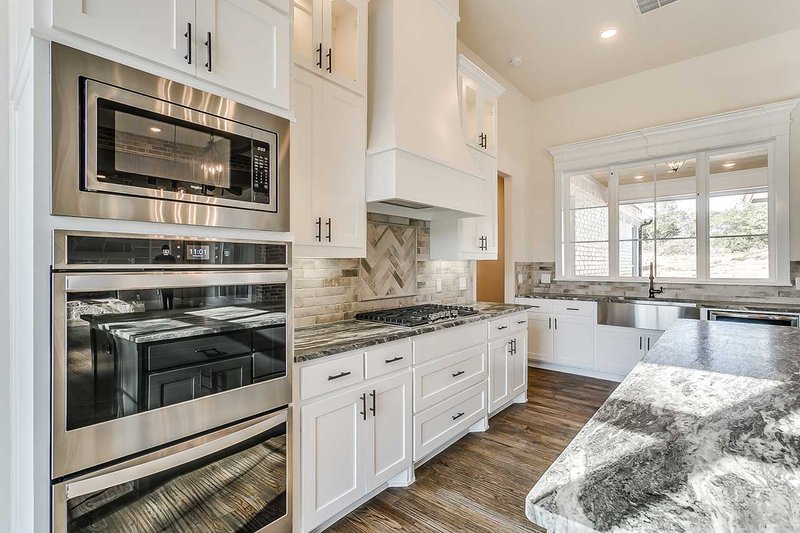 Architectural House Design - Interior - Kitchen 2 for Southern House Plan #1074-8 - 4 bed, 3.5 bath