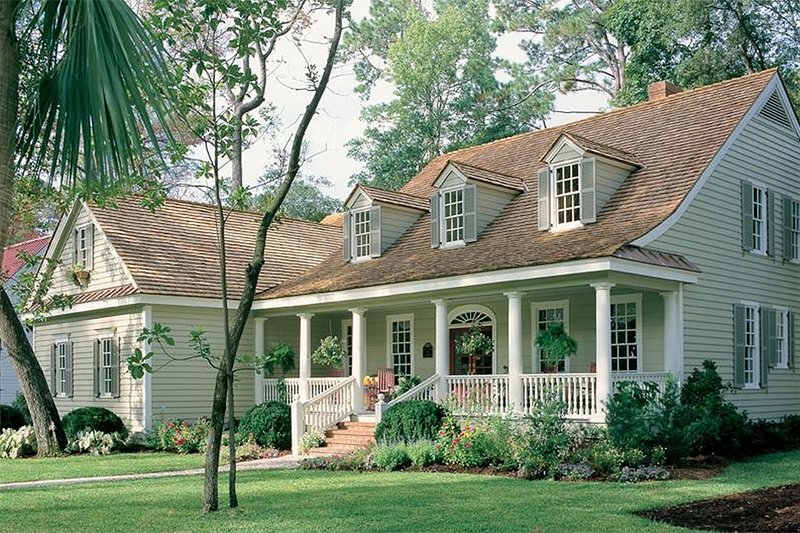 Architectural House Design - country house by North Carolina architect William Poole