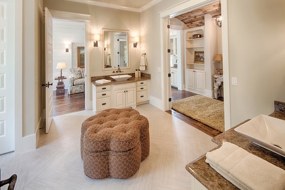 Interior - Master Bathroom for Country House Plan #928-1 - 4 bed, 4.5 bath