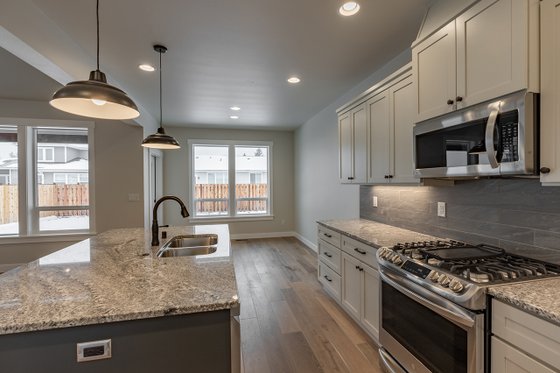 Interior - Kitchen 1 for Farmhouse House Plan #1070-53 - 3 bed, 2.5 bath