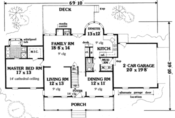 House Design - Country Floor Plan - Main Floor Plan #3-165