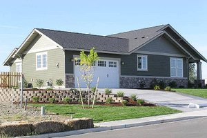 1900 square foot Craftsman Home