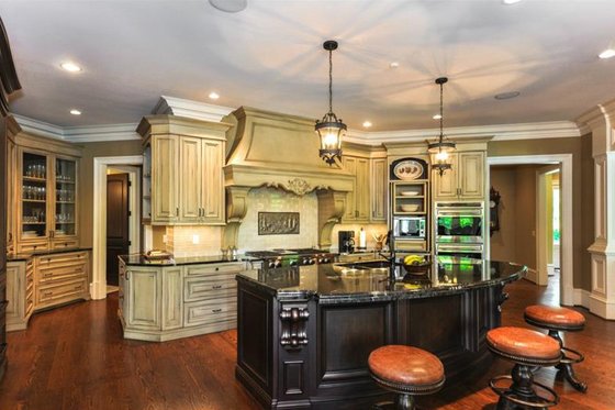 Interior - Kitchen for Traditional House Plan #54-462 - 3 bed, 4 bath