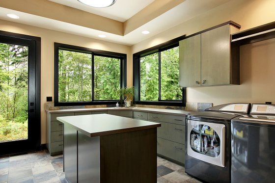 Interior - Laundry for Modern House Plan #132-221 - 4 bed, 4.5 bath