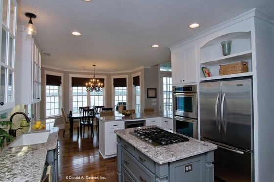 Interior - Kitchen 4 for European House Plan #929-4 - 4 bed, 4 bath