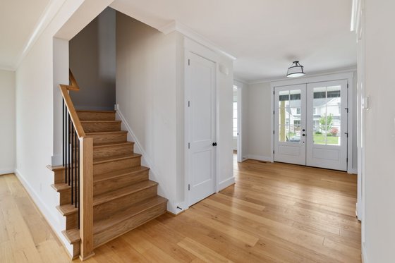 Photo 31 for Traditional House Plan #1080-19 - 5 bed, 4.5 bath