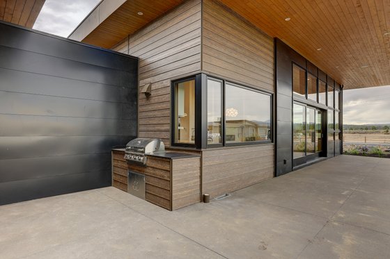 Exterior - Outdoor Living for Modern House Plan #892-32 - 4 bed, 4.5 bath