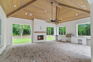 Photo 5 for Southern House Plan #1074-52 - 4 bed, 3.5 bath