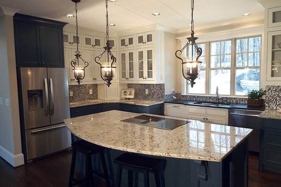 Interior - Kitchen 5 for Craftsman House Plan #119-367 - 3 bed, 3.5 bath