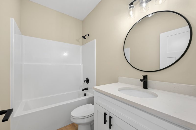 House Design - Interior - Bathroom 1 for Craftsman House Plan #1070-202 - 3 bed, 2 bath