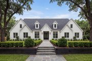 Traditional Style House Plan - 5 Beds 4.5 Baths 3215 Sq/Ft Plan #430-383 Exterior 