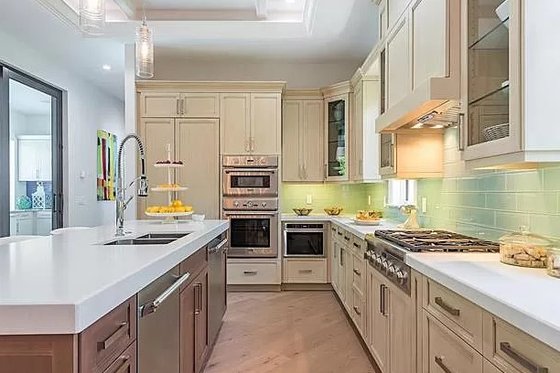 Interior - Kitchen 2 for Bungalow House Plan #548-41 - 5 bed, 5.5 bath